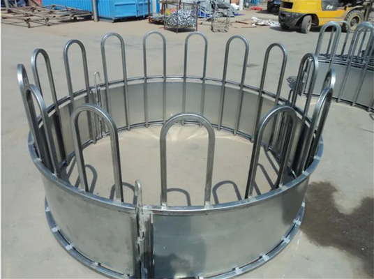 Galvanized Steel 1.8m 1.9m Round Cattle Hay Feeders Metal Horse Feeder antirust