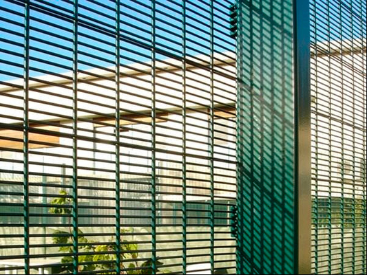ISO-2001 Metal 8ft Width Anti Climb Fencing For Park