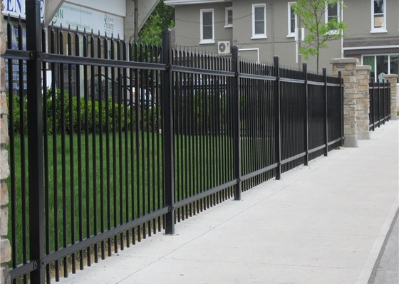 3 Rail 0.8mm Thickness 1.2x1.8m Steel Tubular Fencing Long Life