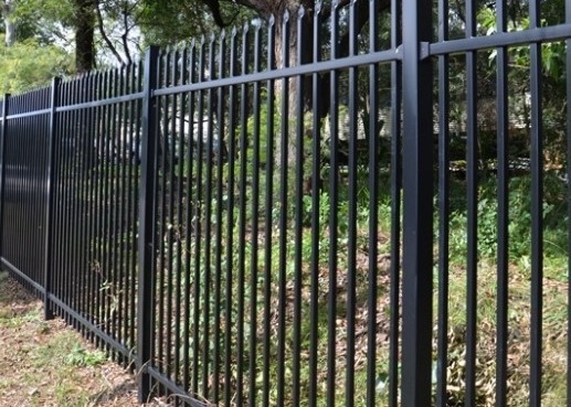 3 Rail 0.8mm Thickness 1.2x1.8m Steel Tubular Fencing Long Life