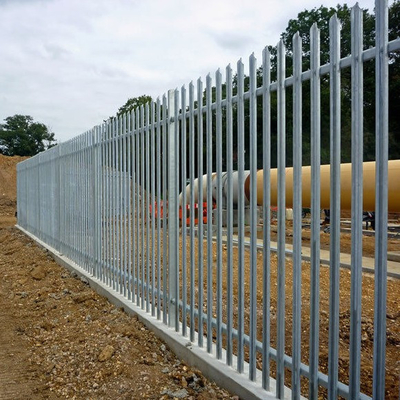 CE Galvanized Metal 2.4 M High Fence Panels Aging Resistant