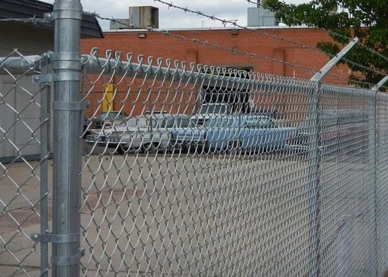 6ft Diamond Hole 1.5mm Steel Chain Link Fence Durable Knuckled Edges