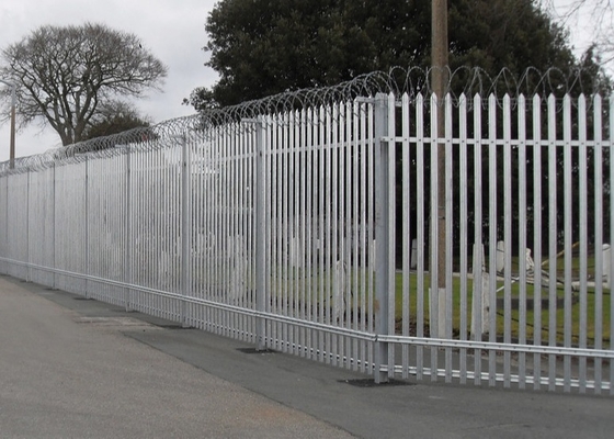 50x100mm Post Triple Pointed Palisade Fencing Hot Dip Galvanized Gp Security Grade